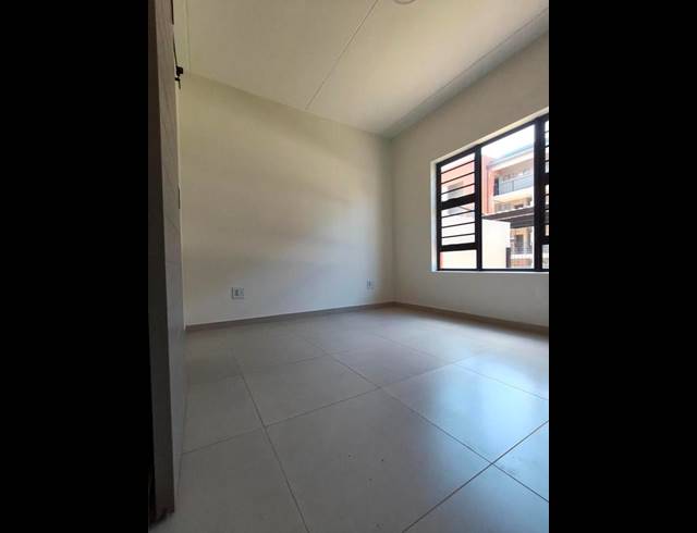 2 BEDROOM APARTMENT FOR SALE IN VORNA VALLEY